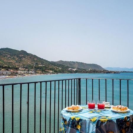 Lavatoioflats Casa Sul Mare E Sul Lavatoio Medievale A Cefalu Exterior photo
