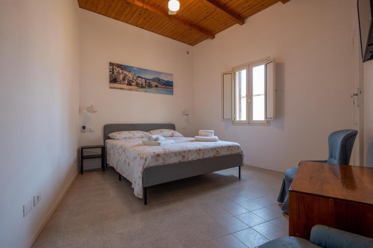 Lavatoioflats Casa Sul Mare E Sul Lavatoio Medievale A Cefalu Exterior photo